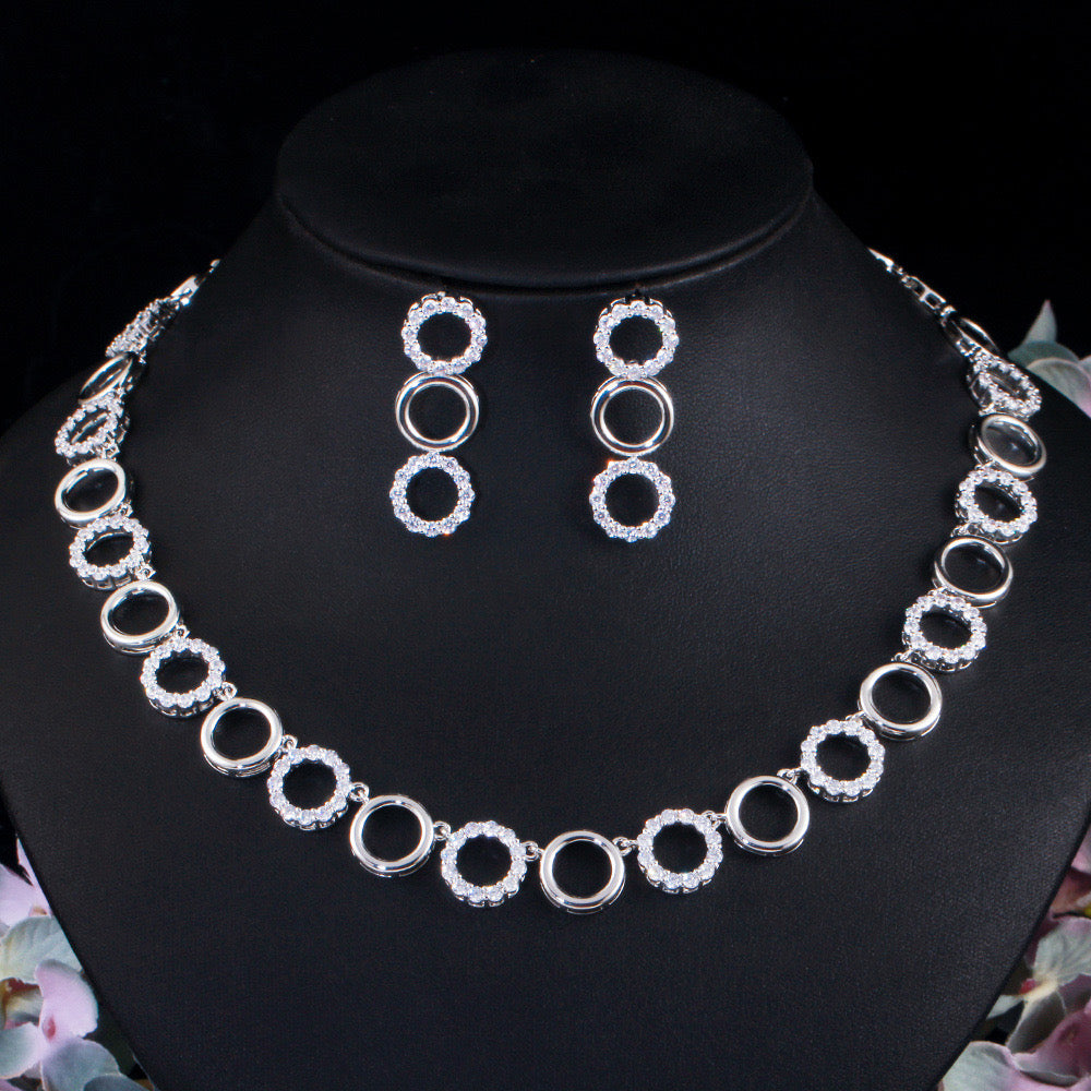 Scentorya Silver Plated Studded With Zirconia Diamond With Multi Colour Necklace