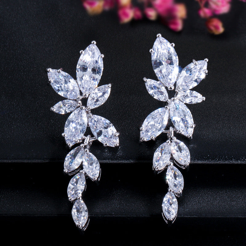 Scentorya Silver Plated Studded With Zirconia Diamond Earrings