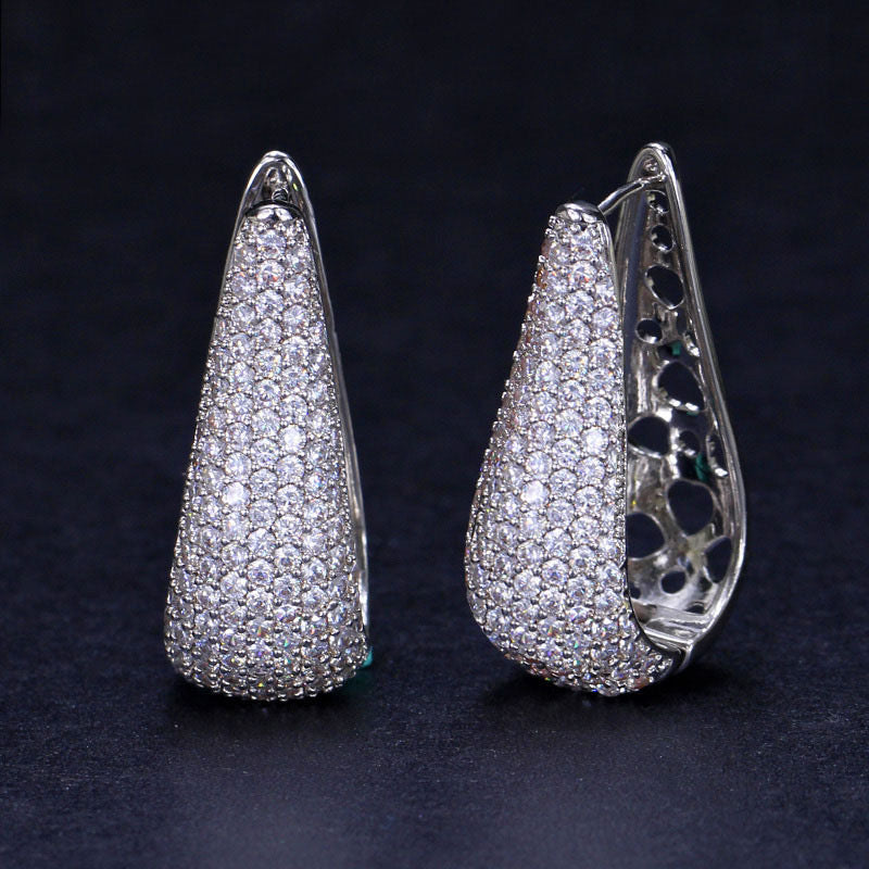 Scentorya Silver Plated Studded With Zirconia Diamond Earrings