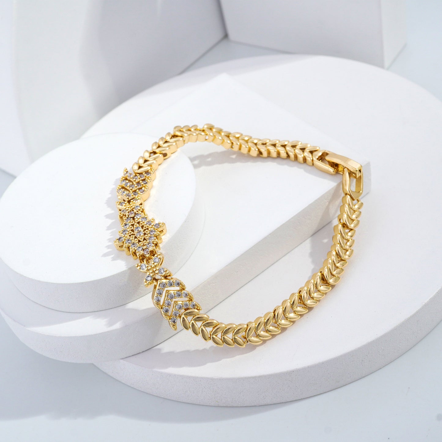 Scentorya Gold Plated Studded With Zircoina Diamond With Gold Bracelate