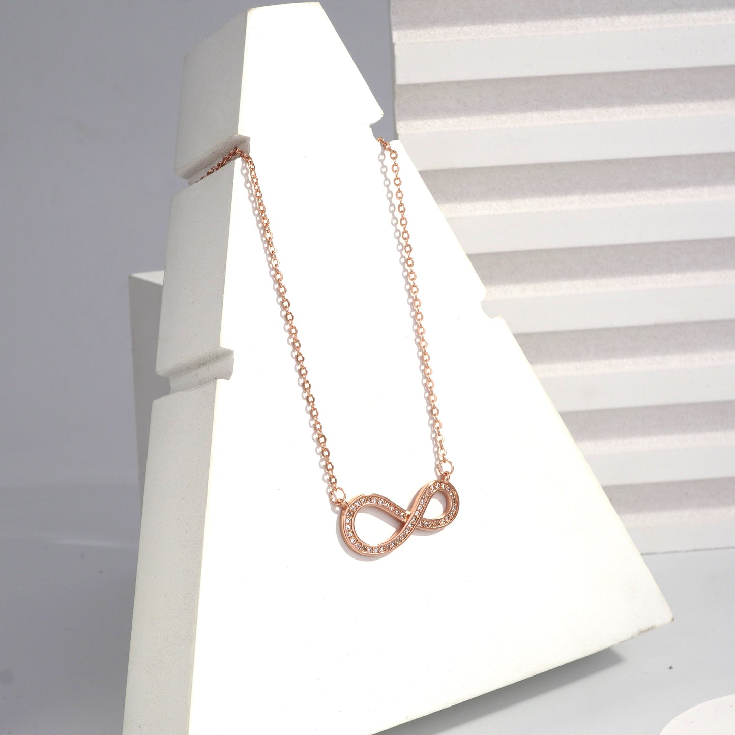Scentorya Rose Gold Plated Studded With Zirconia Diamonds Rose Gold Chain Pendant