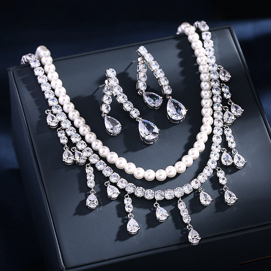 Scentorya Silver Plated Studded With Zirconia Diamond Necklace