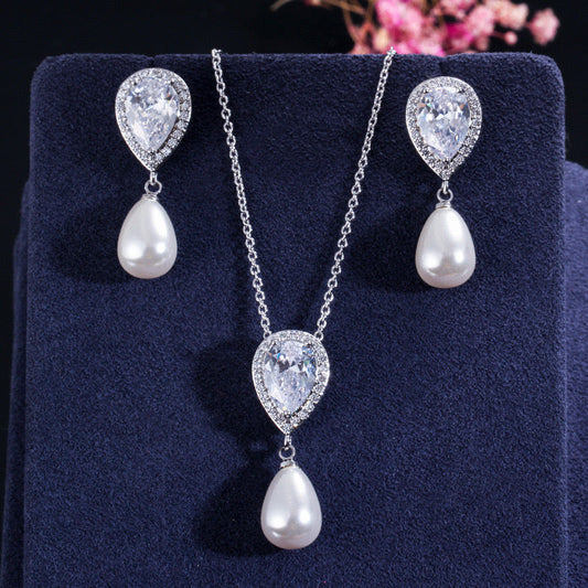 Scentorya Silver Plated Studded With Zirconia Diamond With Pearl Pendant Set