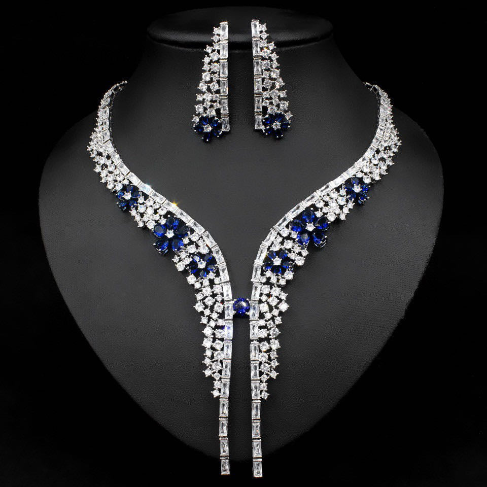 Scentorya Silver Plated Studded With Zirconia Diamond With Multi Colour Necklace