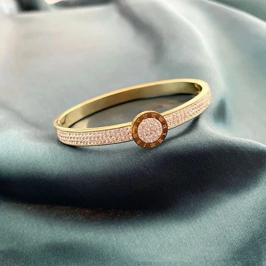 Scentorya Gold Plated Studded With Zircoina Diamond With Gold Bracelate
