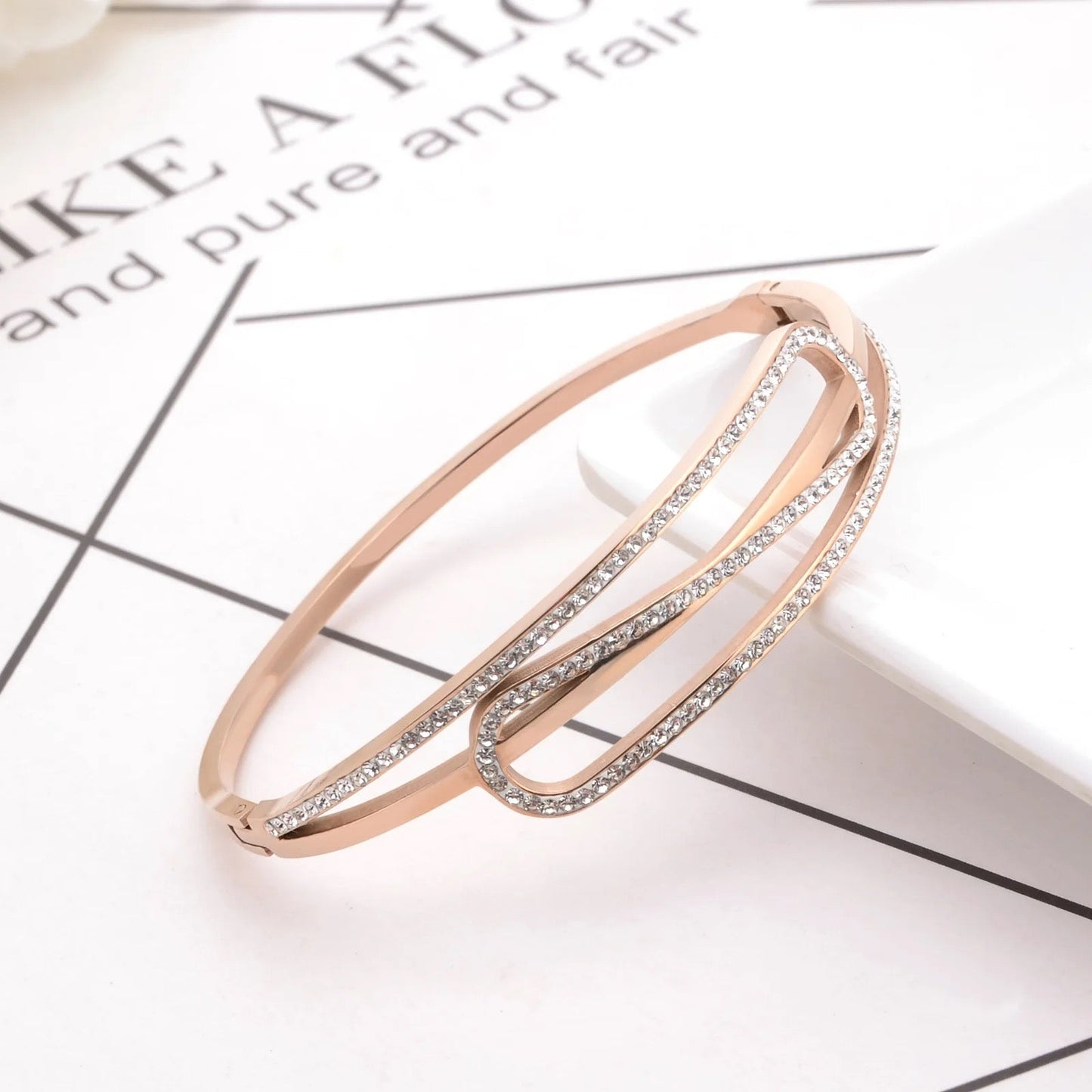 Scentorya  Rose Gold Plated Studded With Zircoina Diamond With Rose Gold  Bracelate