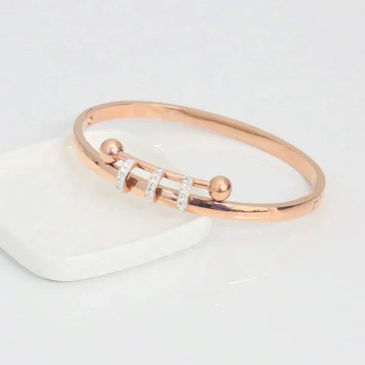 Scentorya  Rose Gold Plated Studded With Zircoina Diamond With Rose Gold  Bracelate