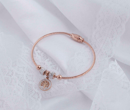 Scentorya Rose Gold Plated Studded With Zircoina Diamond With Rose Gold Bracelate