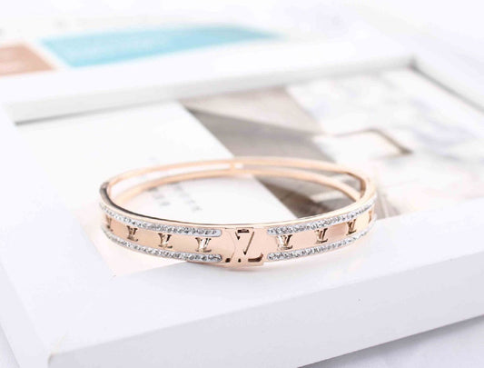 Scentorya Rose Gold Plated Studded With Zircoina Diamond With Rose Gold Bracelate